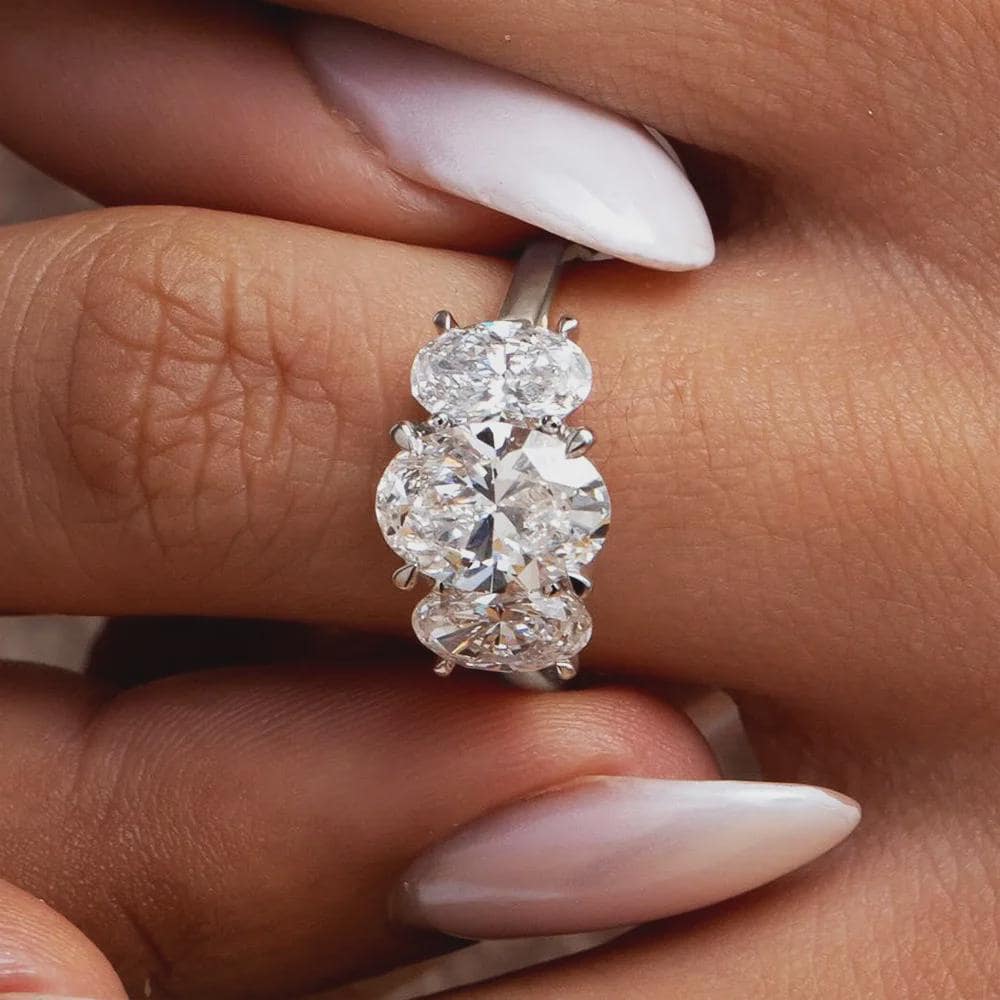 Oval Moissanite Three Stone Ring Oval Cut Engagement Ring Solid Gold Wedding Ring Anniversary Ring Unique Promise Ring Gift for Her