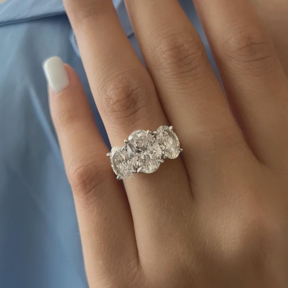 Oval Moissanite Three Stone Ring Oval Cut Engagement Ring Solid Gold Wedding Ring Anniversary Ring Unique Promise Ring Gift for Her