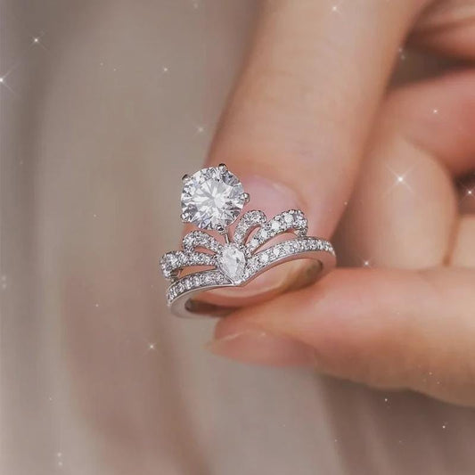 Regal Crown Moissanite Engagement Ring Set, Sterling Silver V-Shaped Wedding Band, Round Cut Bridal Ring, Anniversary Gift for Her