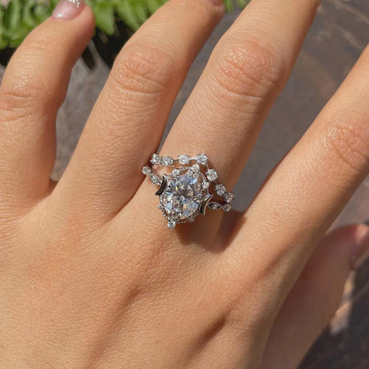 Oval Halo Wedding Ring Set, Crescent Moon Ring, Celestial Unique Ring, Engagement Ring, Anniversary Gift, Promise Ring, Bridal Jewelry