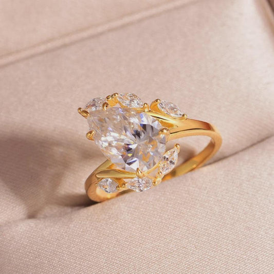 Pear Cut Cluster Engagement Ring, Gold Moissanite Ring, Teardrop Halo Ring, Leafy Diamond Ring, Unique Bridal Ring, Luxury Statement Ring