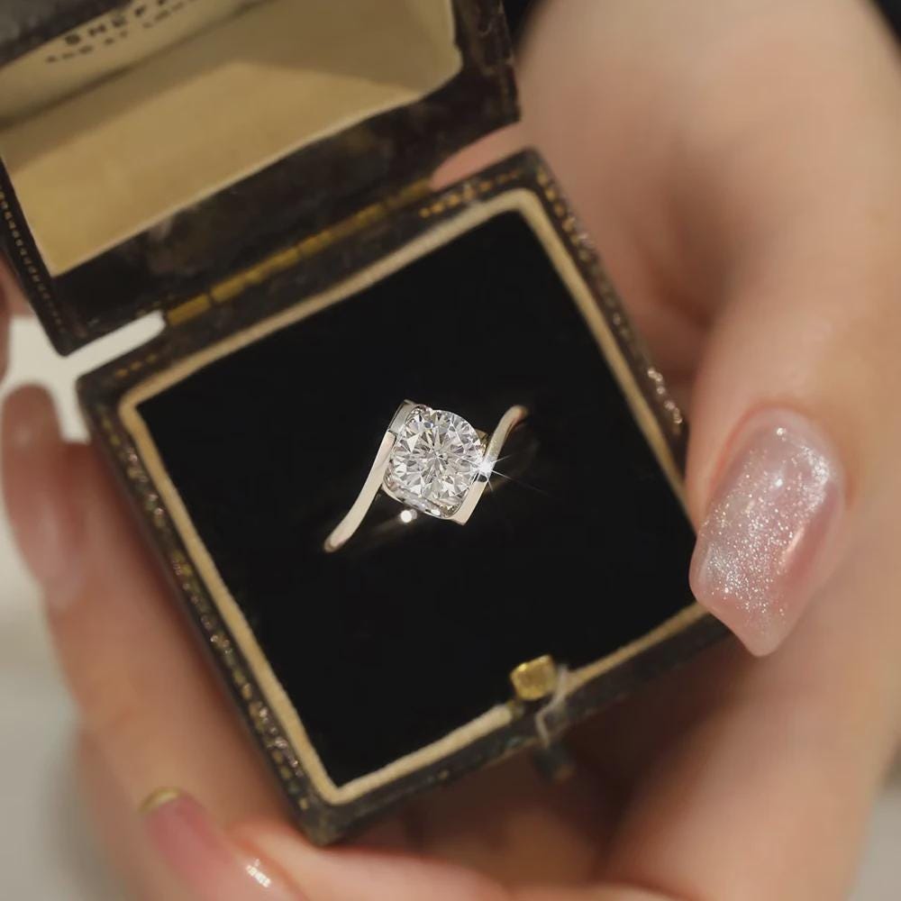 Round Moissanite Solitaire Ring, Bypass Engagement Ring, Crossover Wedding Ring, Bridal Ring, Promise Ring, Anniversary Gift for Her