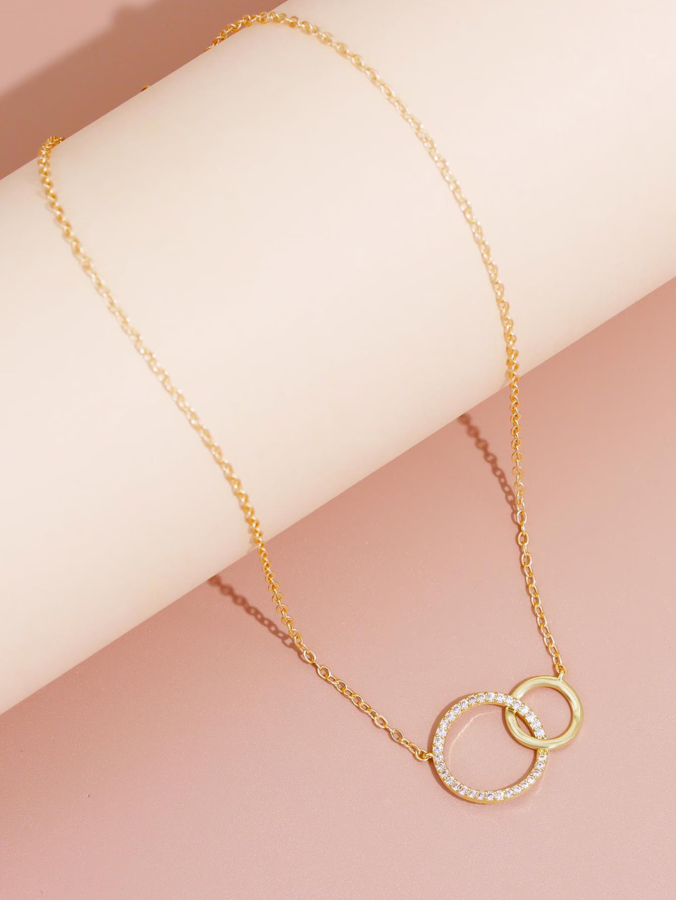 Two Rings Necklace Interlocking Circle Moissanite Necklace, 18K Gold Plated Jewelry, Minimalist Chain, Best Friend Birthday Gift for Her.